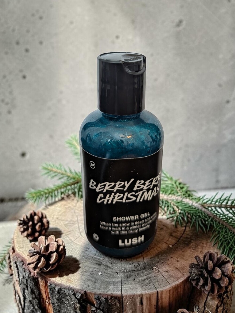 Lush Berry Berry Christmas Shower Gel 3.3oz/100ml Fruity Holiday Body Wash